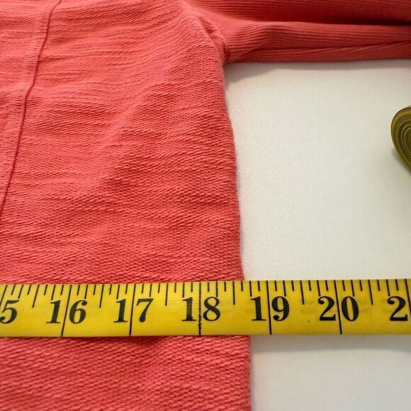 XCVI Coral Crochet Back High/Low Sweatshirt Sz L Boho, Lagenlook, Indie - Picture 10 of 13